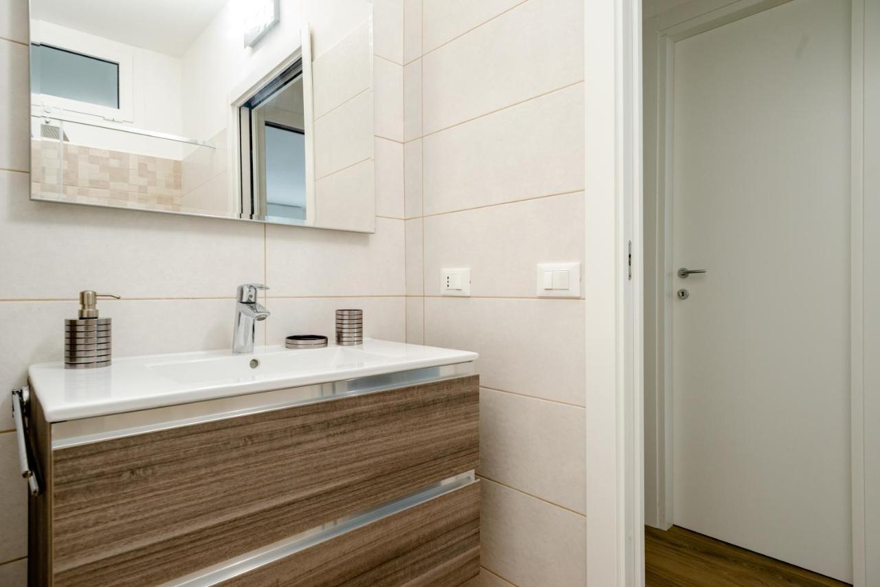 So&Mi Apartment Sirmione Exterior foto
